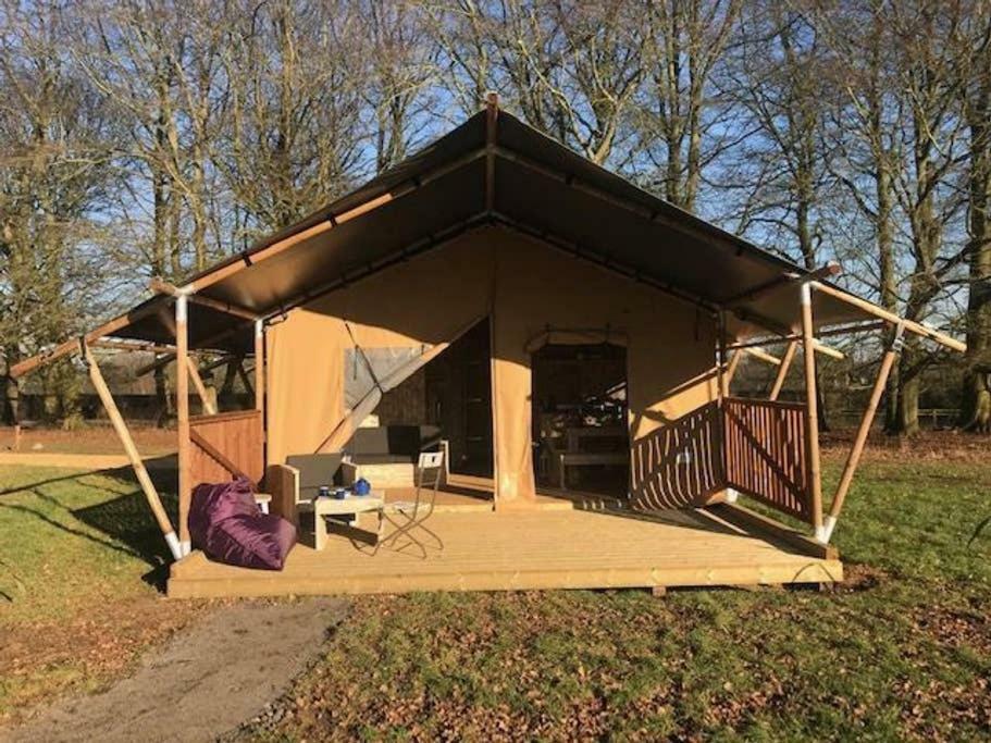 Lapwing Safari Tent كيلتنهام المظهر الخارجي الصورة